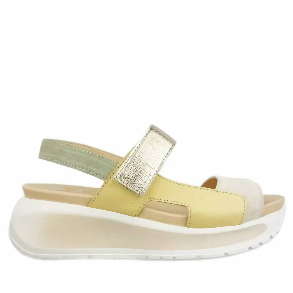 NEW CALLAGHAN women's 35200 sandal in pesca marfil/crema
